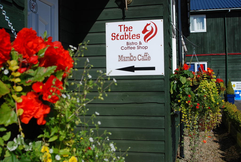 Scottish Equi B&B 래너크 외부 사진