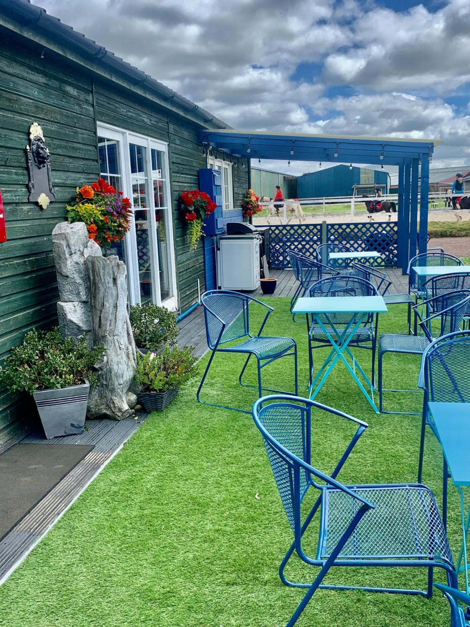 Scottish Equi B&B 래너크 외부 사진