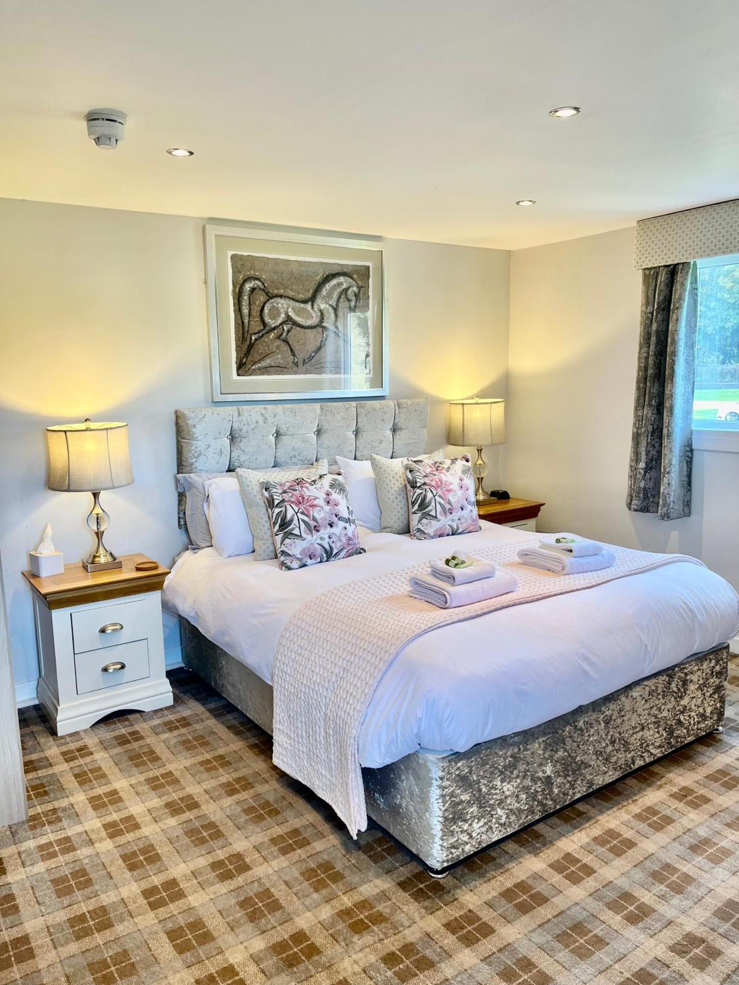 Scottish Equi B&B 래너크 외부 사진